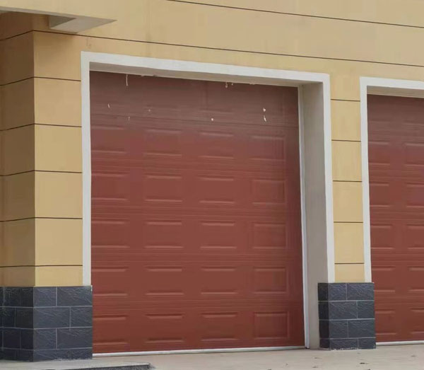 車庫(kù)門安裝實(shí)例