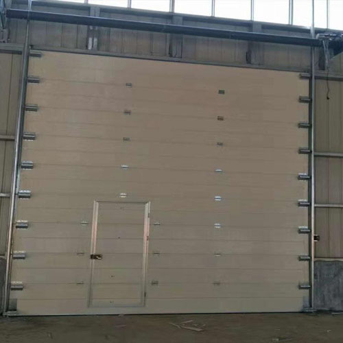 大型工業(yè)門(mén)