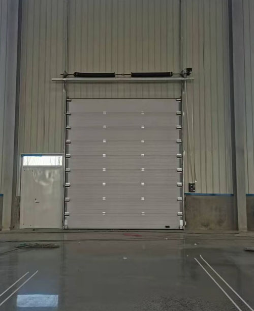 超大工業門